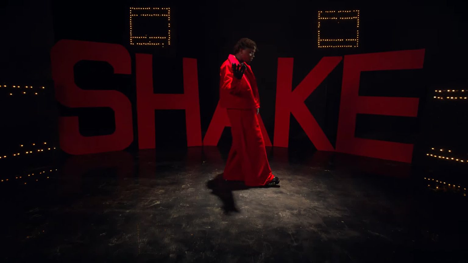 Visualizer | Rayvanny X DreamDoll – Shake Shake