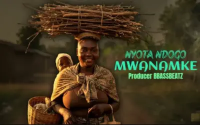 Nyota Ndogo – Mwanamke
